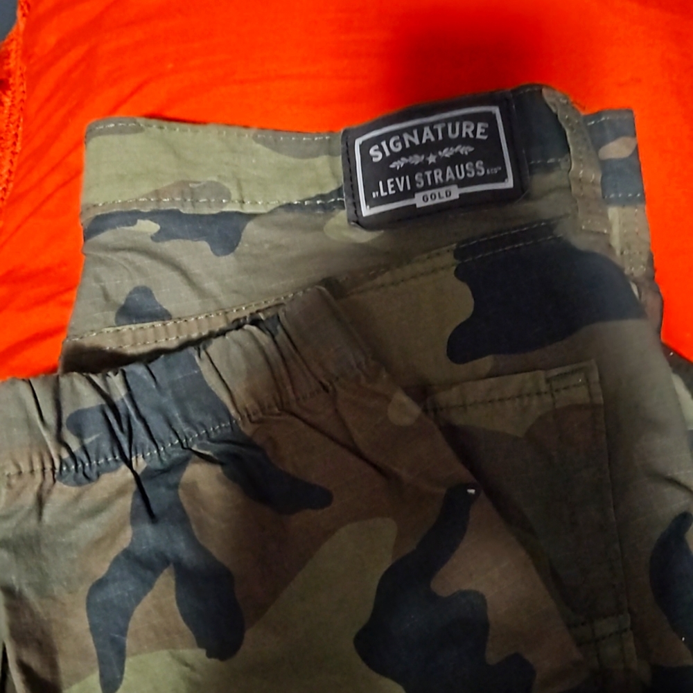 new camo Levi gold joggers